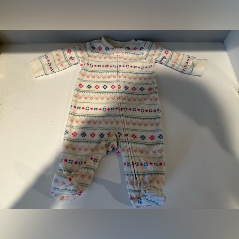 Carter’s Baby Girl Winter Fleece Zip Up Footie Pajamas Size 3 Months